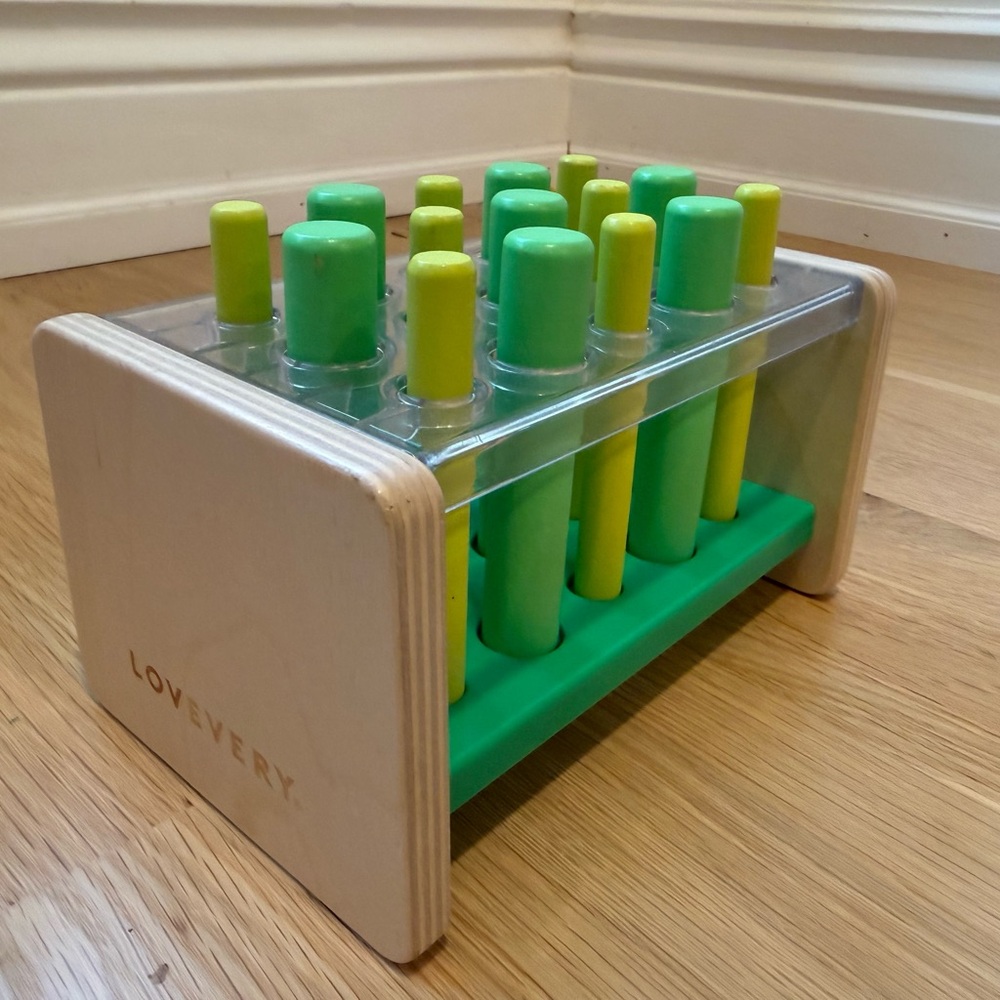 Lovevery - wooden posting stand